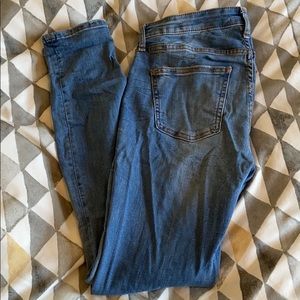 Zara skinny jeans - like new